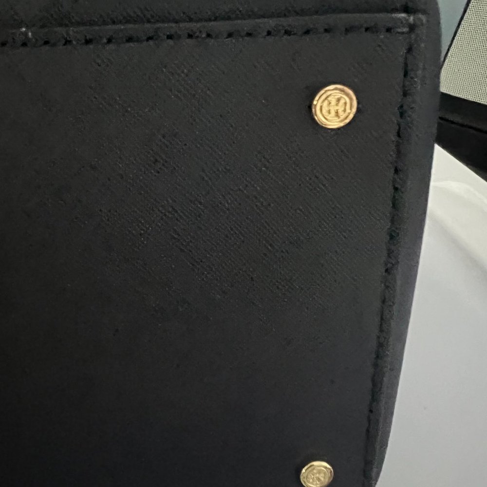 Tory Burch Emerson Tote - Navy Blue w/ Gold Hardware - Picture 6 of 7